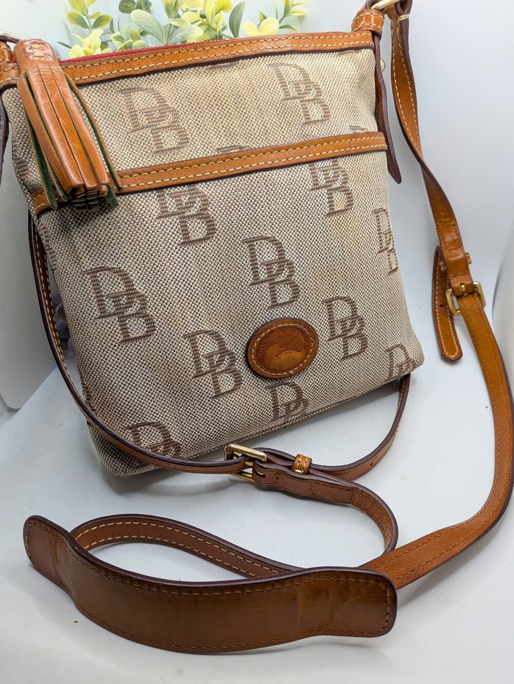 Dooney & Bourke Canvas Crossbody Bag in Beige & Tan